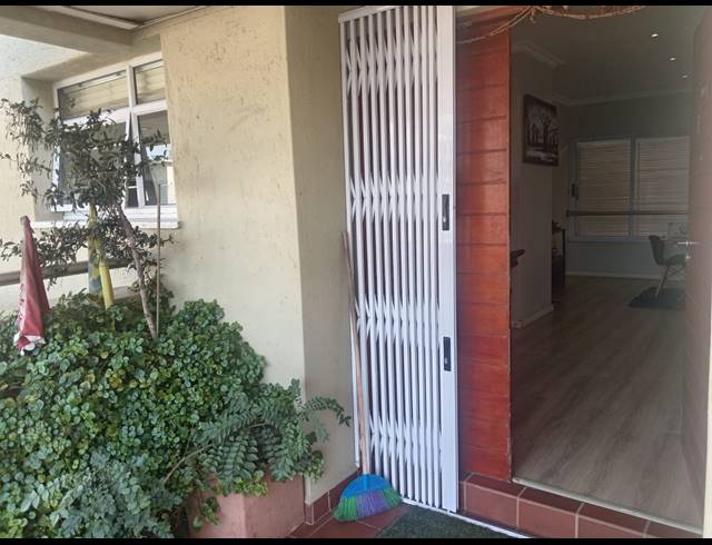 2 BEDROOM APARTMENT FOR SALE IN NEW TOWN CENTRE